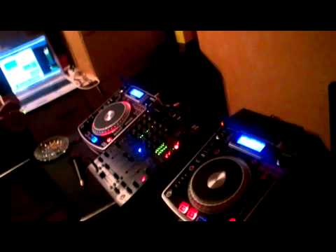 Mein nachbar hört gute musik ob er will oder nich