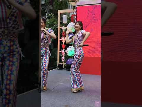 【Gygee BNK48 Fancam】Jabaja + Reborn (Japan Remix 2019 @EmQuartier 140719)