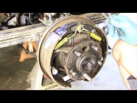 How to Change a Wheel Cylinder Without Removing the Brakes
