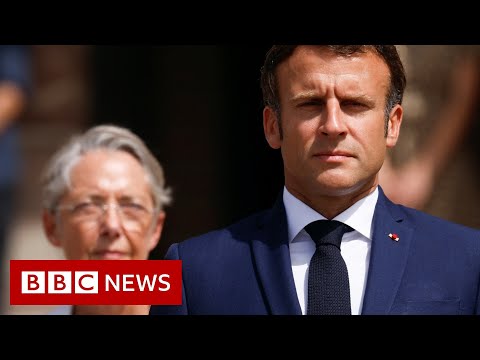 法國總統馬克龍在分裂的法國投票中失去了多數 - BBC新聞 (President Macron loses majority in split French vote - BBC News)