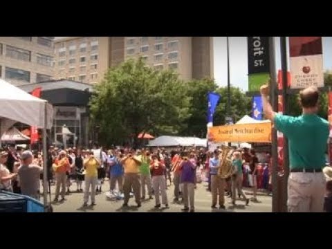 God Bless America Flash Mob with The Denver Brass