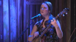 Della Mae "This World"