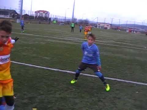 TURNEU GYUSZI HAJNAL-GR.2005-DIDI JR IASI--ASA 2013 TG. MURES