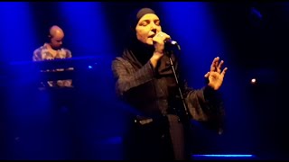 Sinead O&#39;Connor - I am Stretched On Your Grave - Live