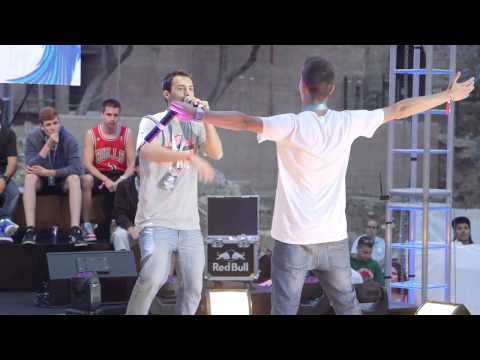 Skone vs Hake - Octavos - Málaga - Red Bull Batalla de los Gallos 2014 (Oficial)