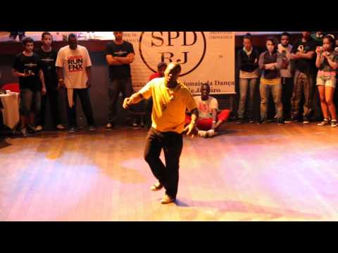 [GFTV] Batalha Urbana 2011 - Jurado de Popping -  Iron Mike