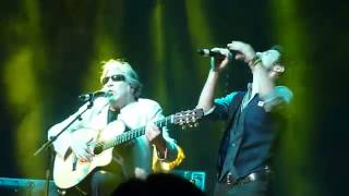 José Feliciano - Ain&#39;t No Sunshine with Kris Allen (Live)