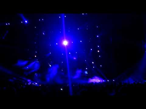 Steve Angello EDC 2011 - Blow Up in the Deep (Axwell Bootleg)