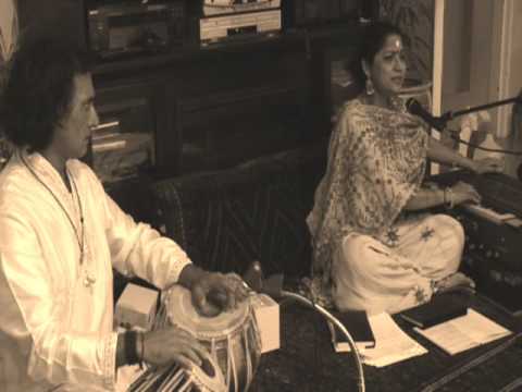 Sangeet Vilas - Payal Seen & Kinnar Seen (03)