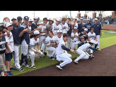 HIGHLIGHTS: Smithson Valley baseball rallies past Reagan in extras, advances to Regional Semifinals