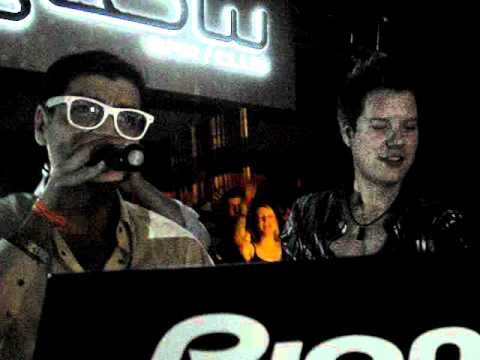 Mr.Da-Nos & MC Roby Rob .. Silvester 10 Glow Club