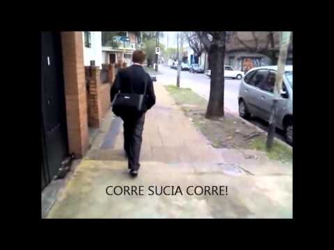 Cosas que podes hacer en la parada del colectivo - Guacho Caracu