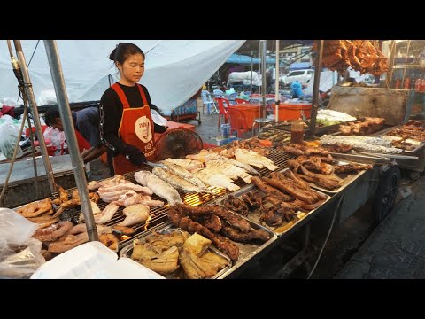 Evening Street Food Type Near Phsa Orussey - Amazing Grill Meat & Testy on The Street in Phnom Penh