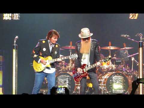 ZZ Top and  John Fogerty 16 tons cover song Merle Travis