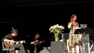 Cowboy Junkies - Don&#39;t Let It Bring You Down (Neil Young)