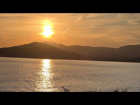 J KEYS - Struggle No More (official lyric video)