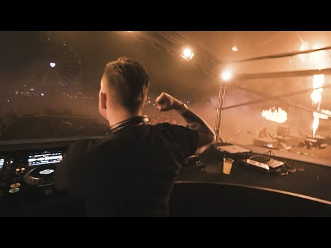 Deadly Guns x F.Noize - Boss Fight at Decibel Outdoor 2022 (Live Clip)