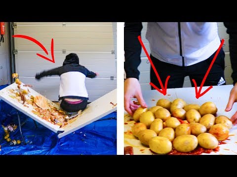HOW TO MAKE SUPER DELUXE CYKA BLYAT PIZZA!