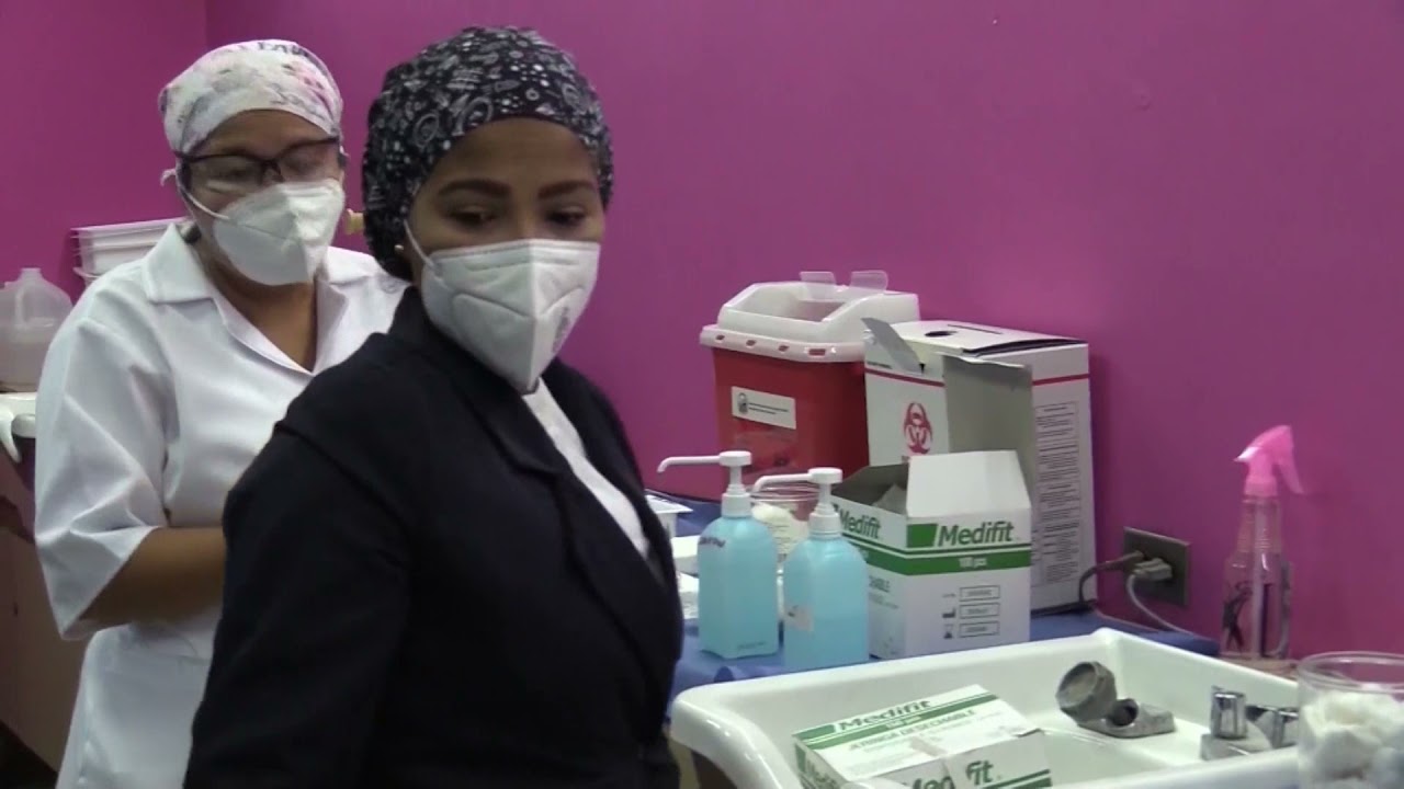 A paso lento y con privilegios Venezuela avanza en la vacunación contra la covid