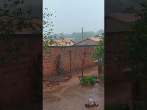 Mais chuva em montalvânia mg