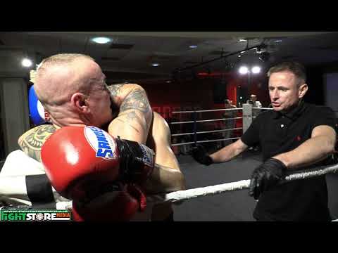 Gareth Hayes vs Phil Townley - Deliverance 5