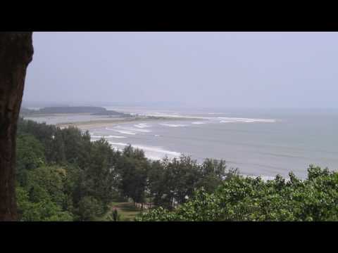 এটি কক্সবাজার সমুদ্র সৈকত এর একটি দৃশ্য