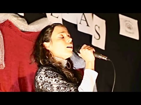 Carla Arruda                                                                       Fado Alfacinha