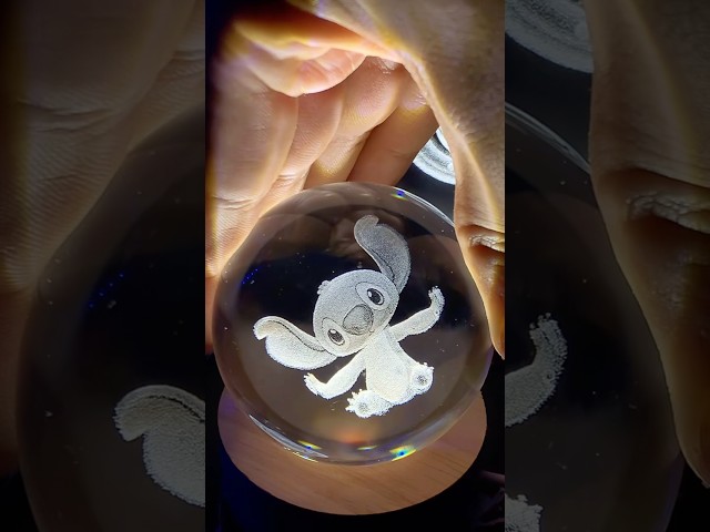 Vídeo relacionado con IFOLAINA Pisapapeles de bola de cristal de luna 3D, esfera de cristal, encantadora, figuras de hadas para decoración del hogar para niña