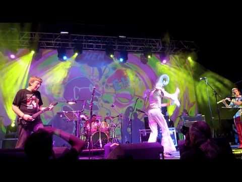 GONG "OILY WAY" MANCHESTER uk 2010