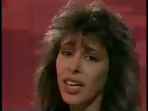 Gali - give him flower.mp4