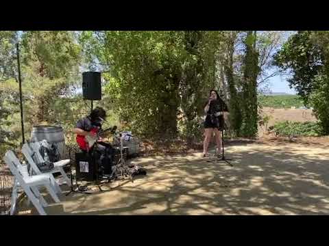 Promotional video thumbnail 2 for Cari Fontaine & O.M Band