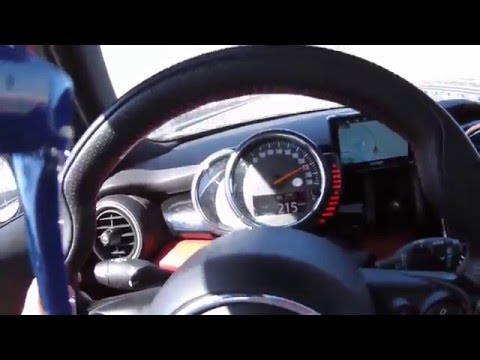 MINI Cooper S 5-Door F55 POV Driving 250 km/h