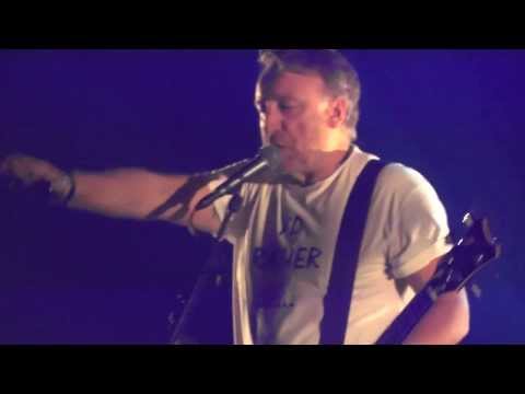 Peter Hook and The Light (plays Joy Division) | Rouen, Fr | 22.02.2014