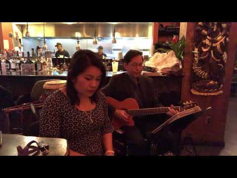 1. Lao Duang Duen - Khim & Guitar (ลาวดวงเดือน)