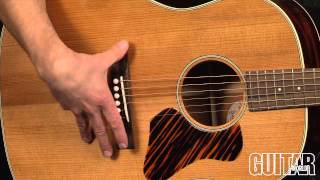 Video thumbnail for LR Baggs Lyric Acoustic Microphone by Guitar World