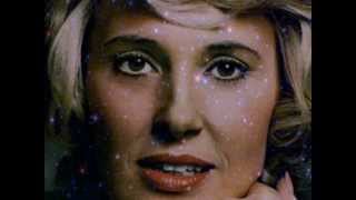 Tammy Wynette - Help Me Make It Through The Night