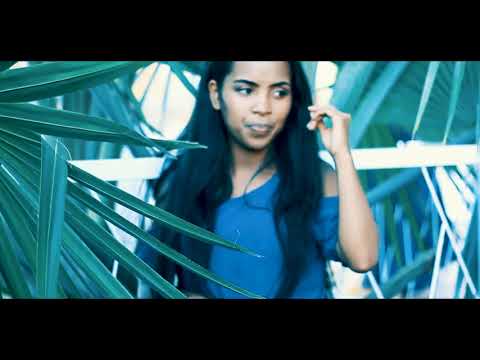 FITIA TSIAMBARATELO - Miora sy Olive (cover)