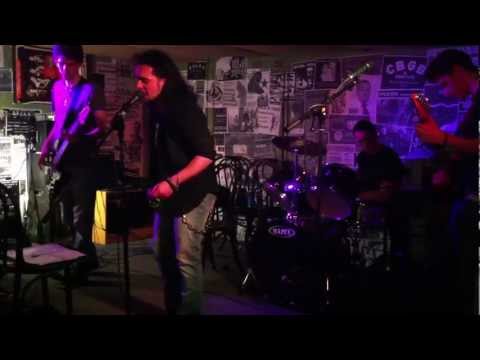 Garázs 39 - Táncot jár az élet (Pucok Pub 2012.márc.16)