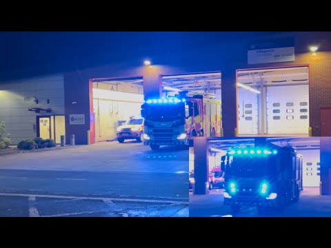 *FULL HOUSE* Killingbeck Double Pump & Watch Manager Turnout | West Yorkshire Fire & Rescue Service