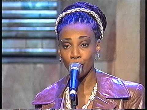 Tasha's World - all of me (Live @ Raymann is laat - Dutch Television) (2001)