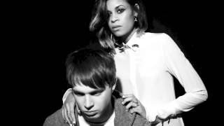 AlunaGeorge - Body Music