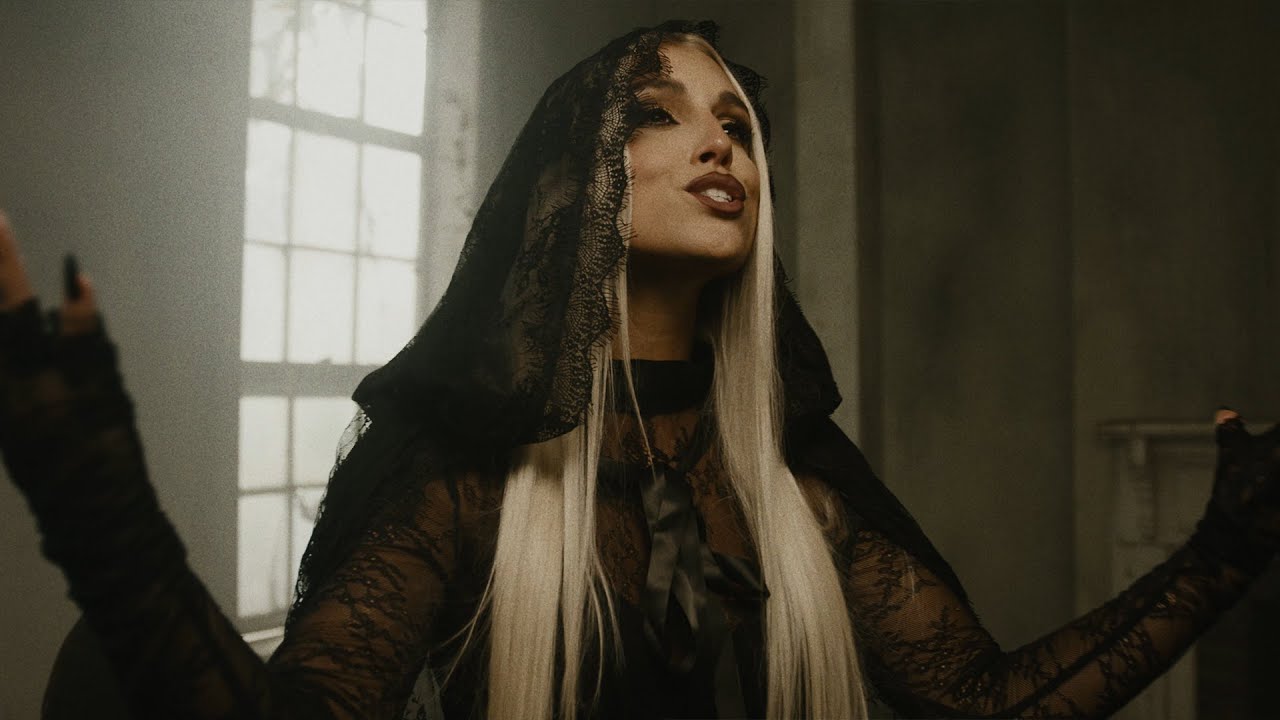 Royale Lynn — Sacrifice