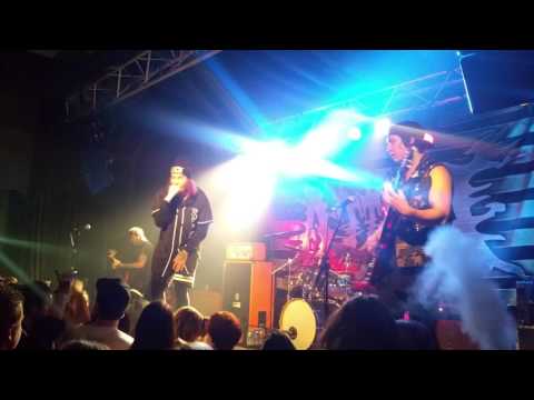 Attila - All About That Life live in De Klinker (4K)  @aarschot 13/10/2015