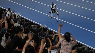 Juegos de Robots de Pekín: humanoides compiten en carreras, fútbol y tai chi