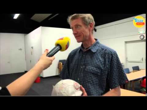 Wie funktioniert eine Bananenflanke?