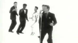 David Bowie - You&#39;ve been around (sound corrected + lyrics)