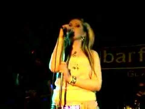 The Hussy's - Tiger live at Barfly