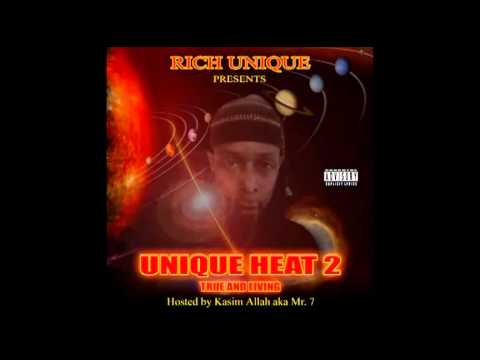 12) Mr. Ripley feat. I.Q. - Products