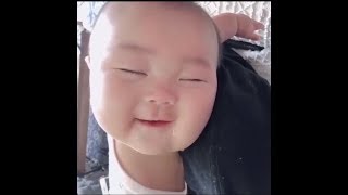 Kumpulan video bayi ngantuk berat lucu / baby slee