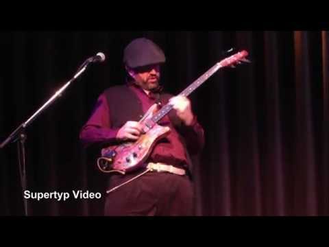 Zakiya Hooker feat.Chris James - Crossroads/Dust My Broom